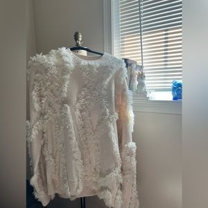 New Moncler woman over size sweater cream color. Size M